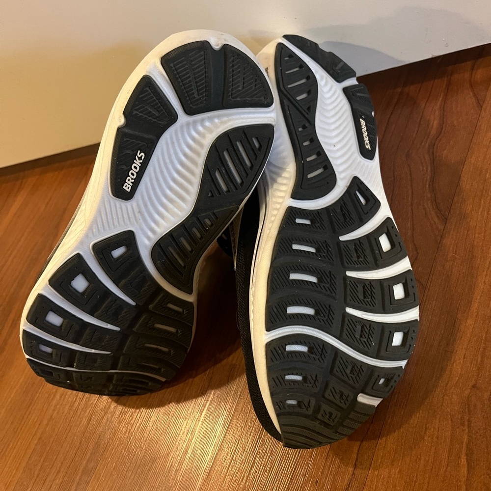 Brooks Ghost Road Running Shoes - Picture 6 of 6